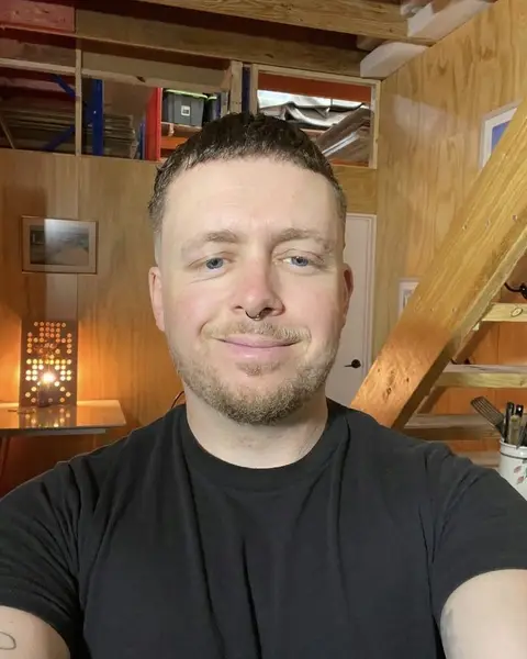 Tom